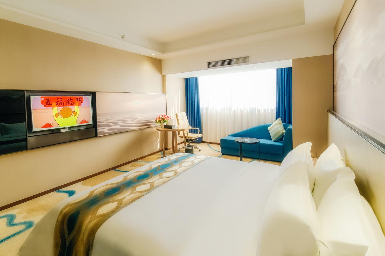 Manhatton Hotel Guilin North Railway Station מראה חיצוני תמונה